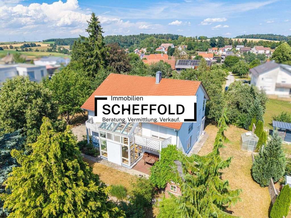 Immobilie in Maselheim - Beeindruckendes Wohnambiente! Großzügiges Einfamilienhaus mit Wintergarten, Galerie & Garten - Bild 2