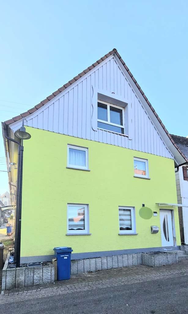 Immobilie in Dornhan - Modernisiertes Einfamilienhaus im Herzen von Dornhan: Einziehen und Wohlfühlen! - Bild 3