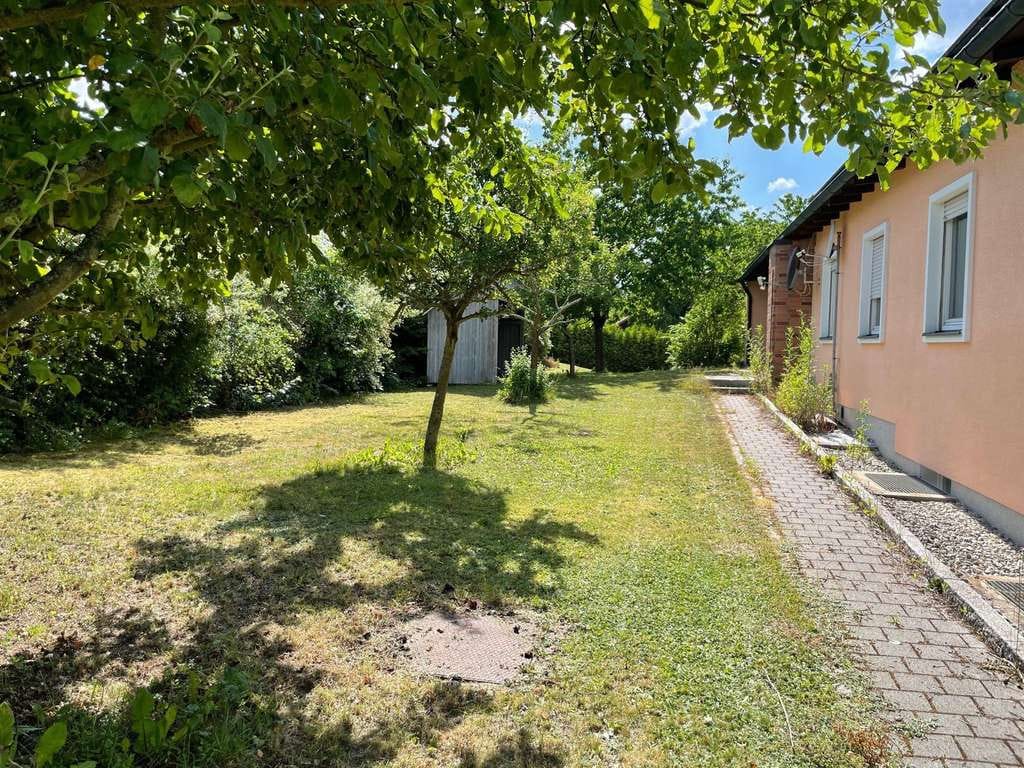 Immobilie in Speinshart - Stilvoll modernisiertes Einfamilienhaus mit großzügigem Grundstück in Eschenbach - Bild 3
