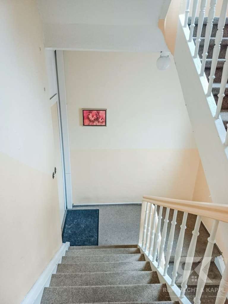 Immobilie in Weiden in der Oberpfalz - Lukratives Dreifamilienhaus in aufstrebender Lage beim Klinikum / Weiden - Bild 1