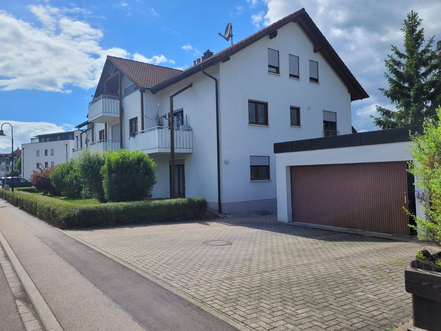 Immobilie in Kirchdorf an der Iller - Provisionsfrei: 3-Zimmer-Wohnung mit Ausblick - Bild 0