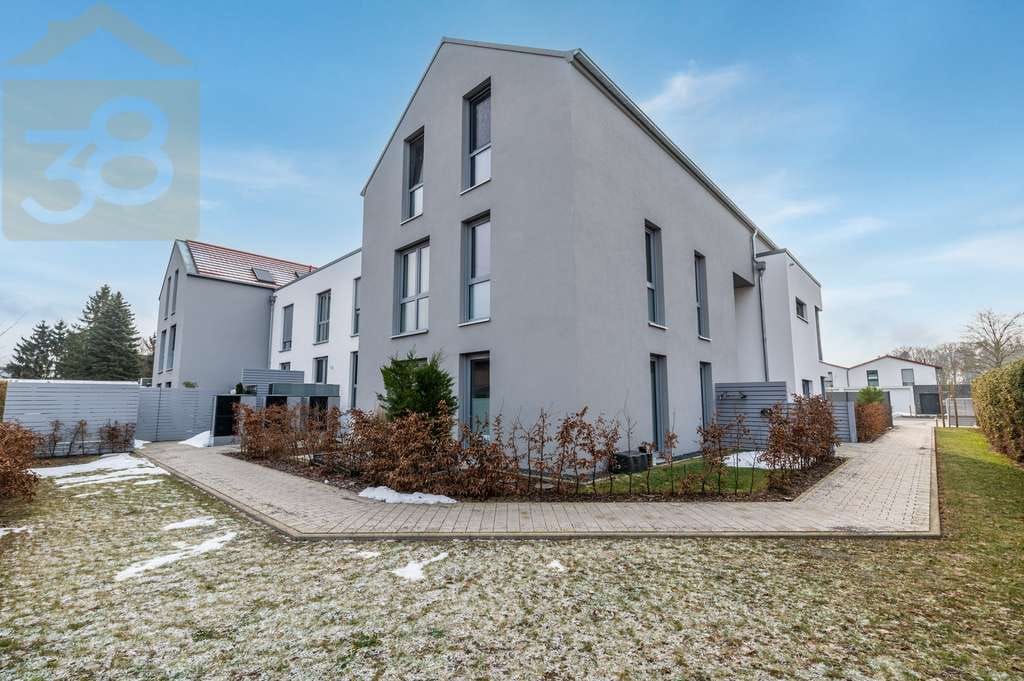 Immobilie in Schwülper - Hochmoderne 3-Zimmer-Neubauwohnung mit Sonnenterrasse Meine Immobilie = Mein Makler! - Bild 1