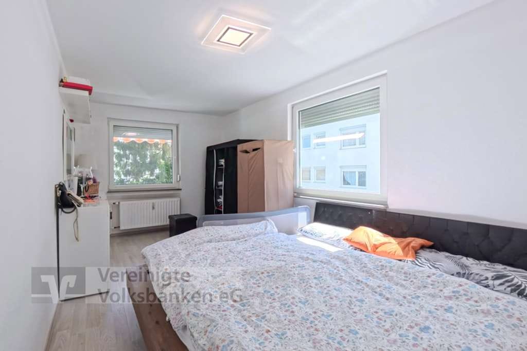 Immobilie in Holzgerlingen - Gepflegte 3-Zimmer-Wohnung mit Balkon und Außenstellplatz - Bild 4