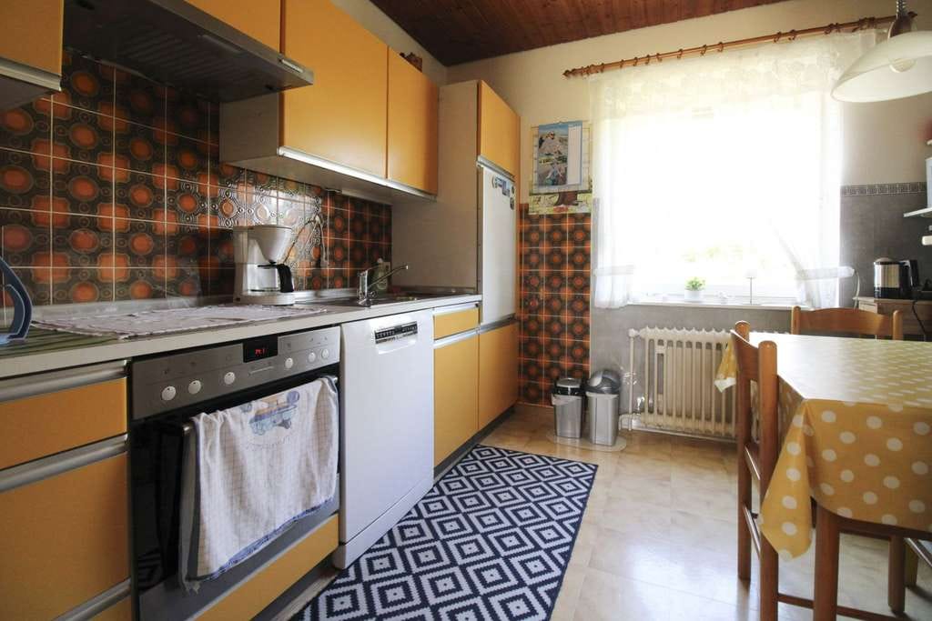 Immobilie in Pohnsdorf - Gepflegtes EFH mit großem Garten  & Doppelgarage nahe des Postsees - Bild 3