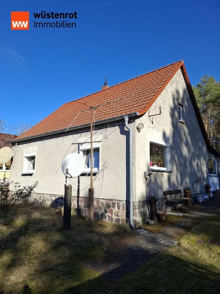Immobilie in Joachimsthal - *schönes modernisierungsbedürftiges Einfamilienhaus in traumhafter Grünlage* - Bild 1