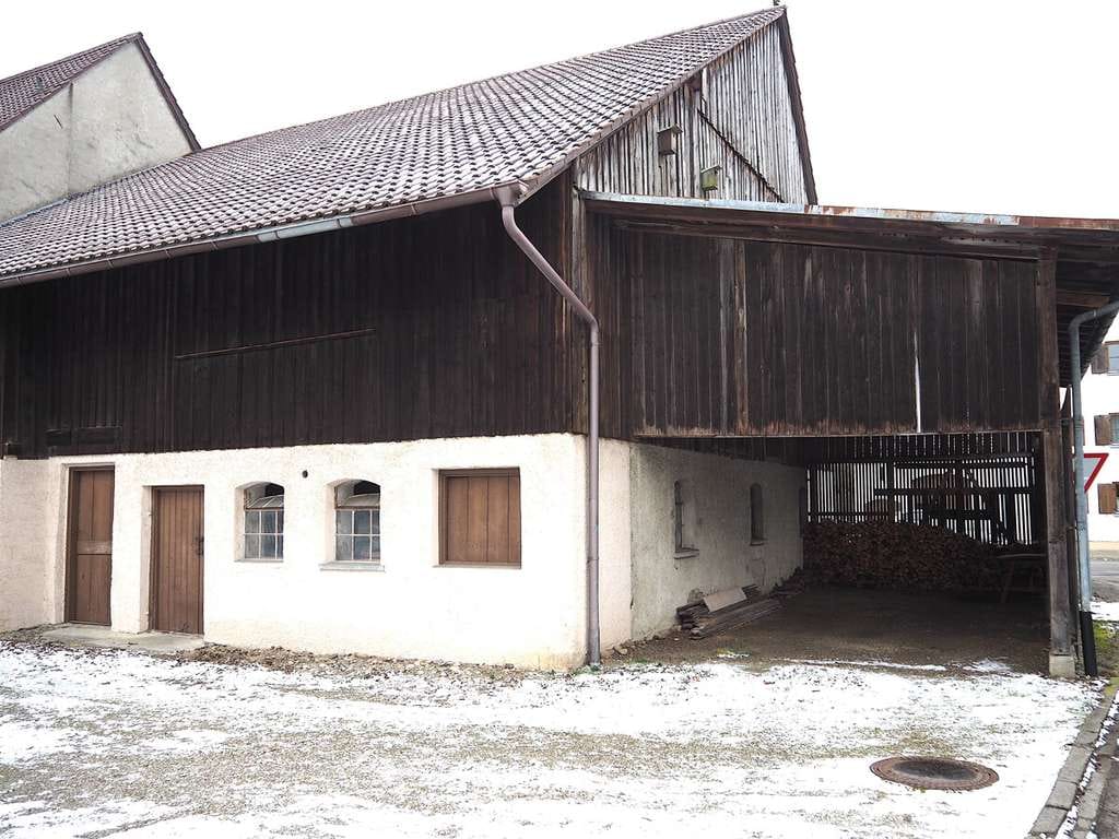 Immobilie in Heimertingen - Ein Bauprojekt für Liebhaber: Einseitig angebautes Bauernhaus mit dem alten "Dorf Stüble" - Bild 3