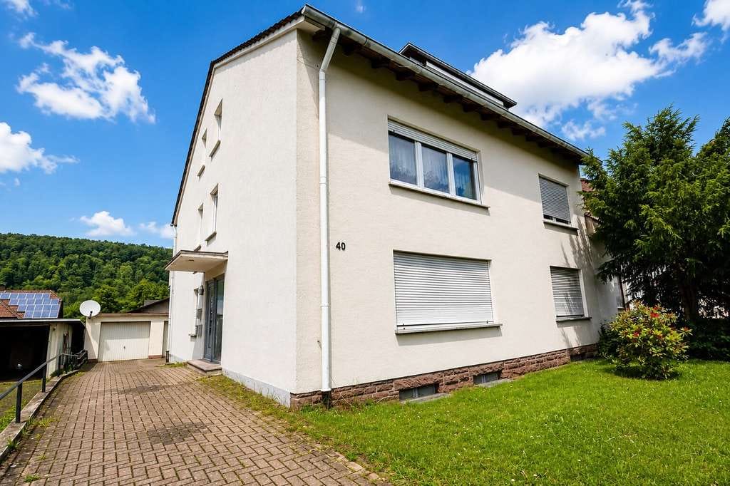 Immobilie in Höxter - Kapitalanlage! 3- Familienhaus in Höxter - Bild 0