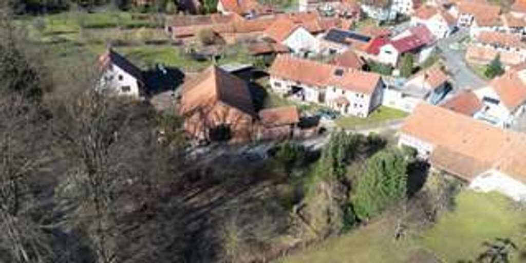 Immobilie in Krauthausen - Mit Grundstück: Schick und gradlinig – die perfekte Form zum stadtnahen Wohnen in Krauthausen - Bild 1