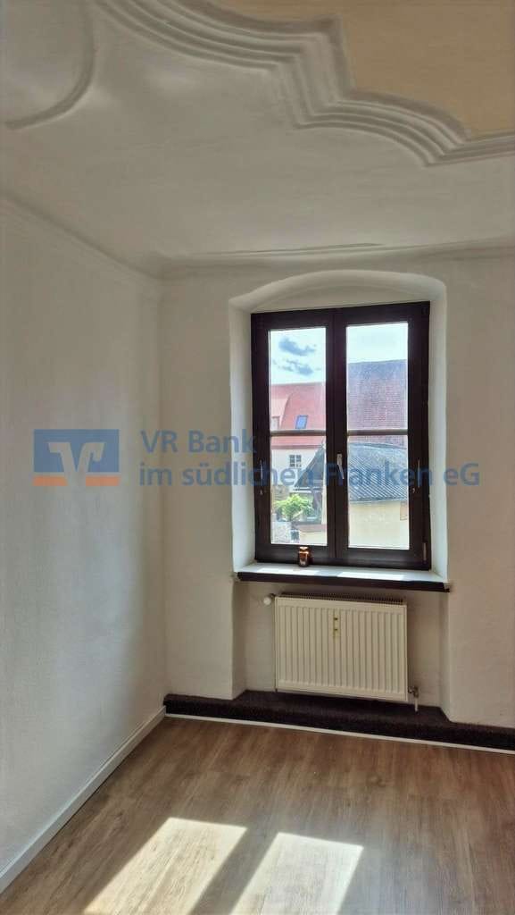Immobilie in Weißenburg i. Bay. - Charmantes denkmalgeschütztes Mehrparteienhaus in Altstadtlage
 - Bild 4