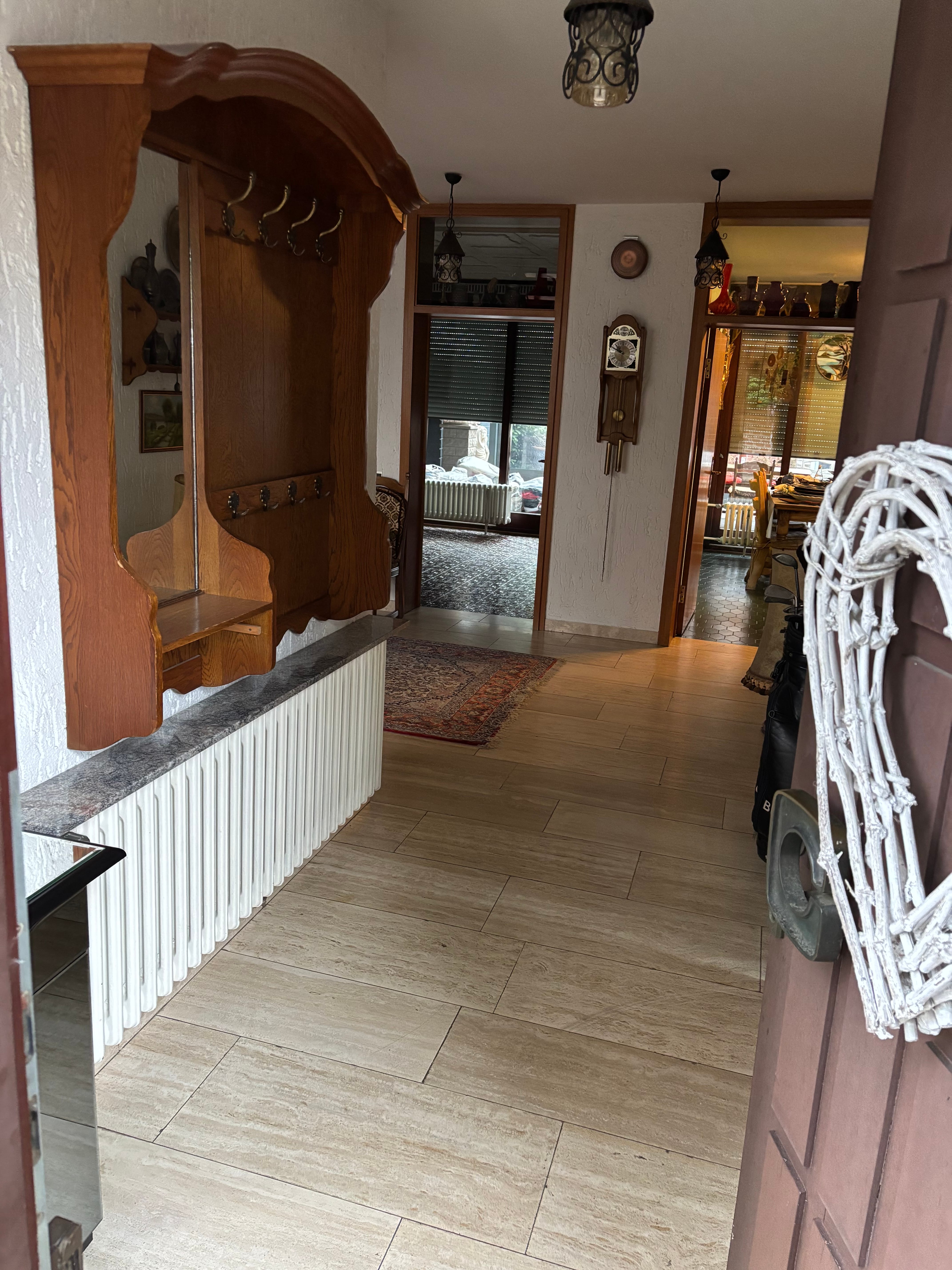 Immobilie in Geldern - Großes Freistehendes Einfamilienhaus mit Nebenräumen - Bild 3