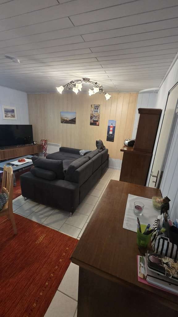 Immobilie in Jelmstorf - Ruhig gelegenes Einfamilienhaus / Ferienhaus im Wald – großes Grundstück mit Nebengebäude - Bild 1