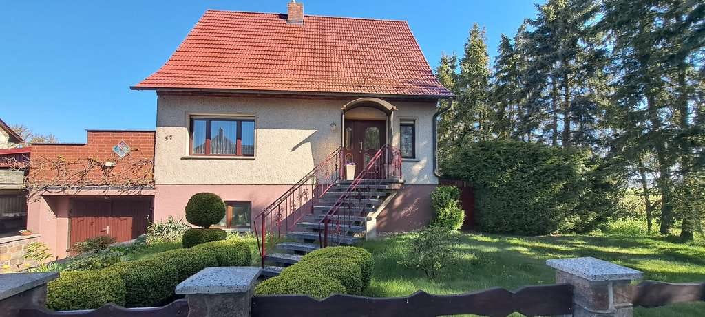 Immobilie in Meyenburg - Gepflegtes Einfamilienhaus in Meyenburg – nahe Mecklenburgischer Seenplatte & gute Infrastruktur - Bild 1