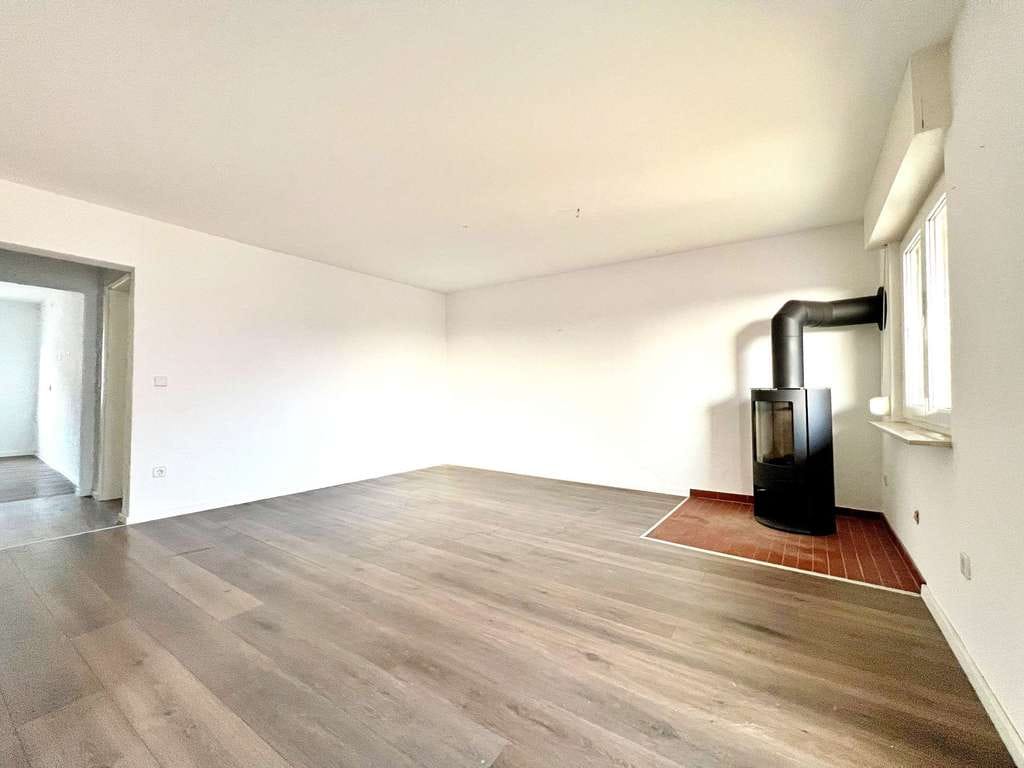 Immobilie in Wangen - Großzügige 4,5 Zimmer Maisonette-Wohnung mit 140 qm, 2 Bädern und Kamin - Bild 0