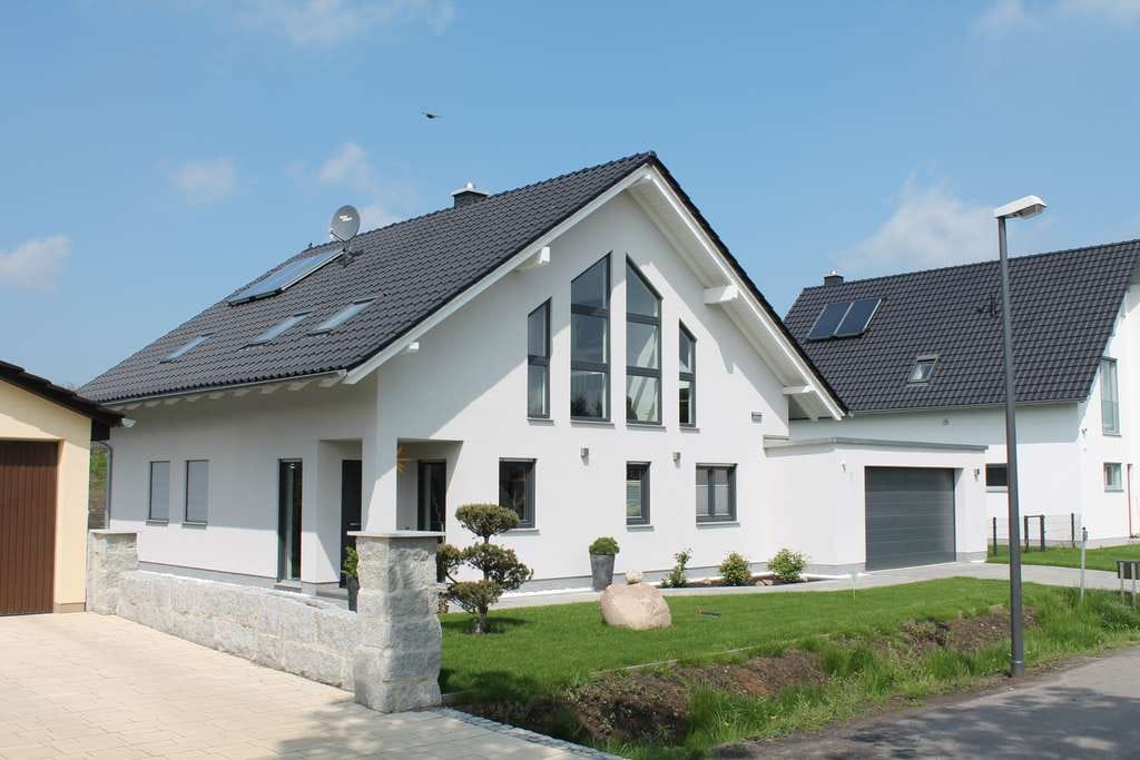 Immobilie in Trebsen/Mulde - gemütliches Haus mit Grundstück, nahe Grimma; inkl. PV-Anlage + Wallbox - Bild 1