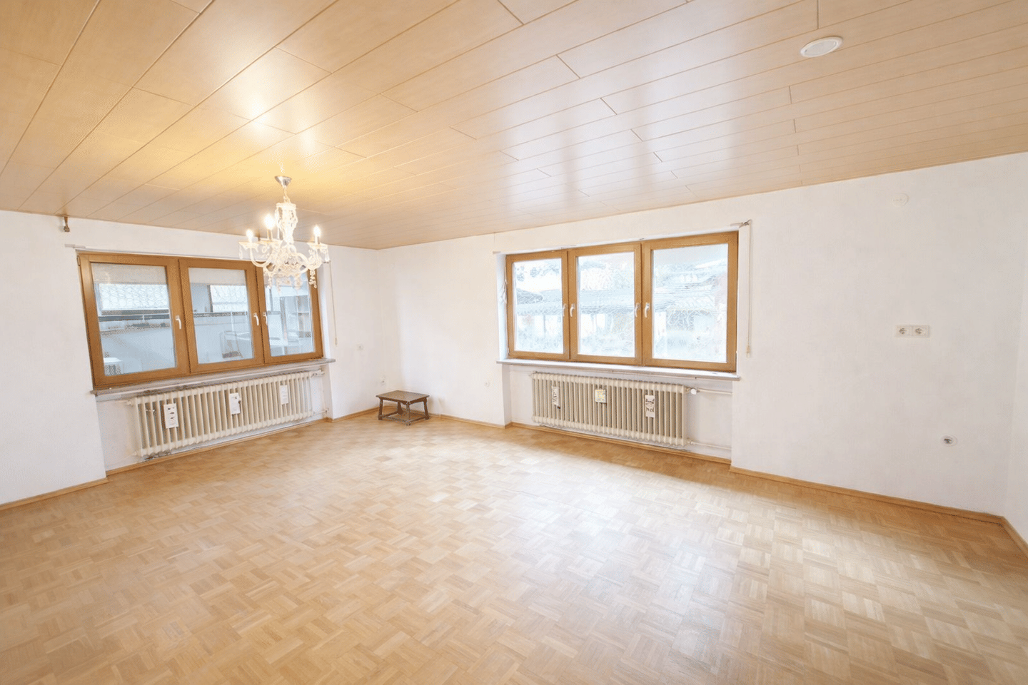 Immobilie in Kusel - Grundsolides Einfamilienhaus in ruhiger Stadtrandlage von Kusel - Bild 3