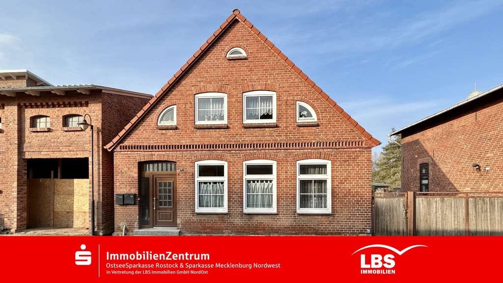 Immobilie in Schönberg - Ein Haus im Herzen der Stadt  - Bild 0