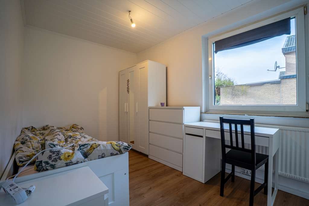 Immobilie in Übach-Palenberg - Bezugsfreie 3-Zimmer-Erdgeschosswohnung mit Balkon in ruhiger Wohnlage - Bild 4