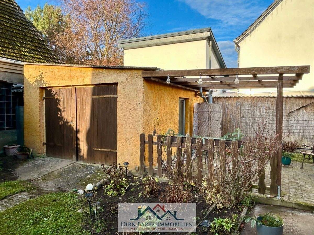 Immobilie in Loitz - Modernisiertes Einfamilienhaus in zentraler Lage von Loitz!! - Bild 2
