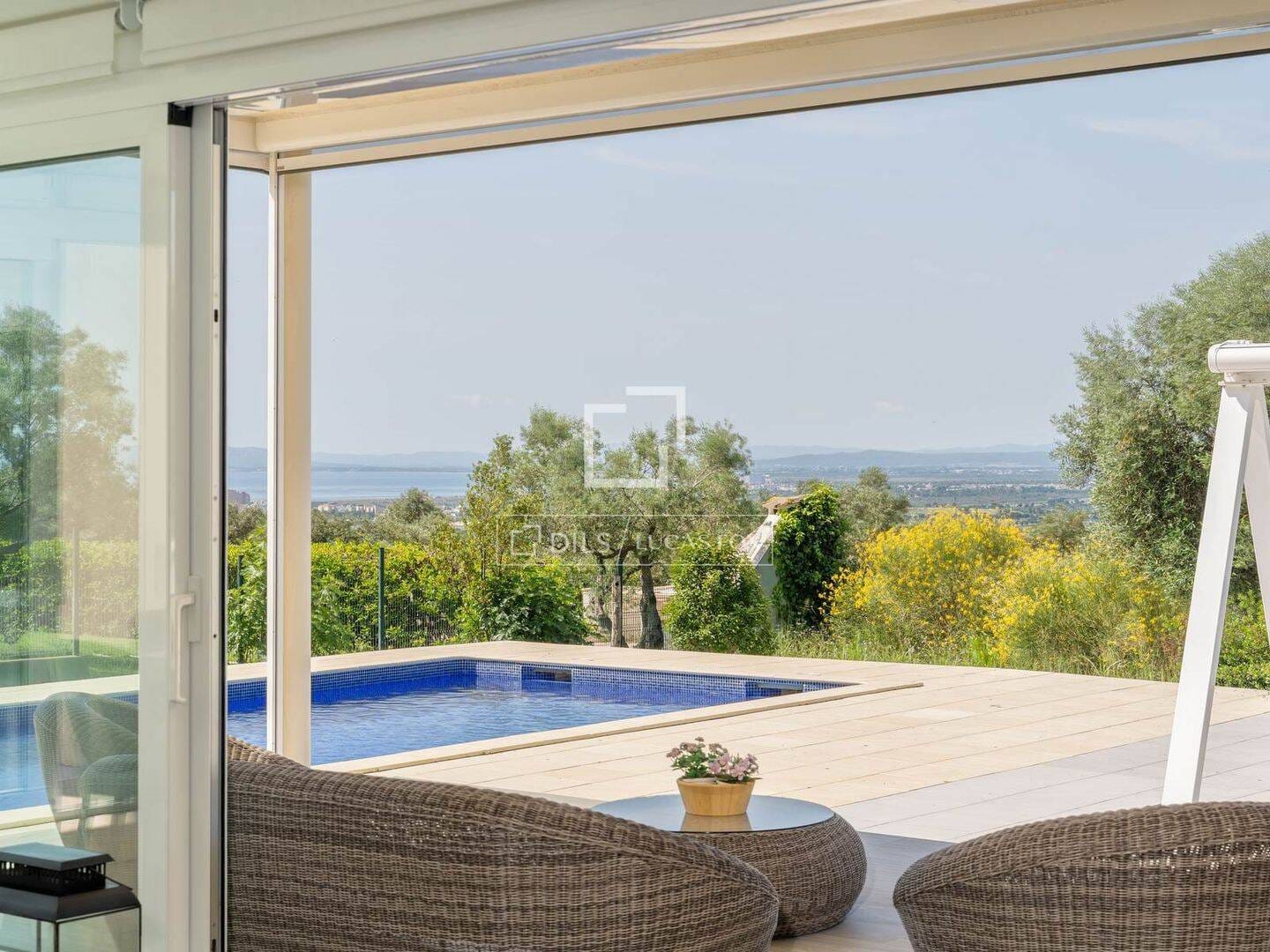 Immobilie in Züssow - Villa mit Panoramablick aufs Meer in Bellavista, Palau-Saverdera - Bild 3