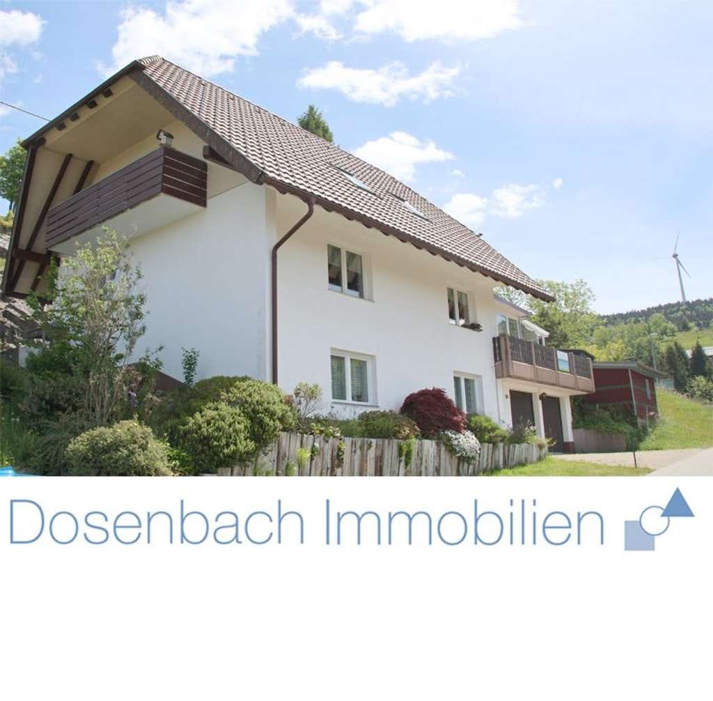 Immobilie in Häg-Ehrsberg - Charmante Schwarzwald-Idylle in Häg-Ehrsberg – Zweifamilienhaus mit ELW und Panoramablick - Bild 0