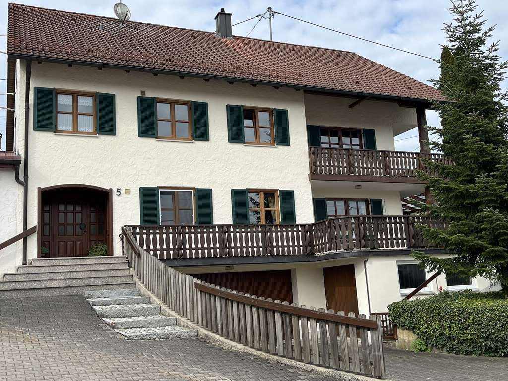 Immobilie in Biberbach - Zweifamilienhaus in Affaltern - Bild 0