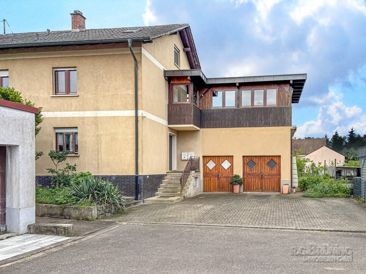 Immobilie in Hohberg - Zweifamilienhaus in Hofweier bei Offenburg - Bild 1