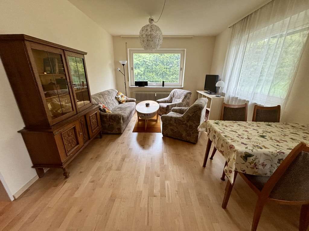 Immobilie in Lenzkirch - Schwarzwald-Traum: FeWo mit Pool, Sauna & unzähligen Outdoor-Möglichkeiten - Bild 3