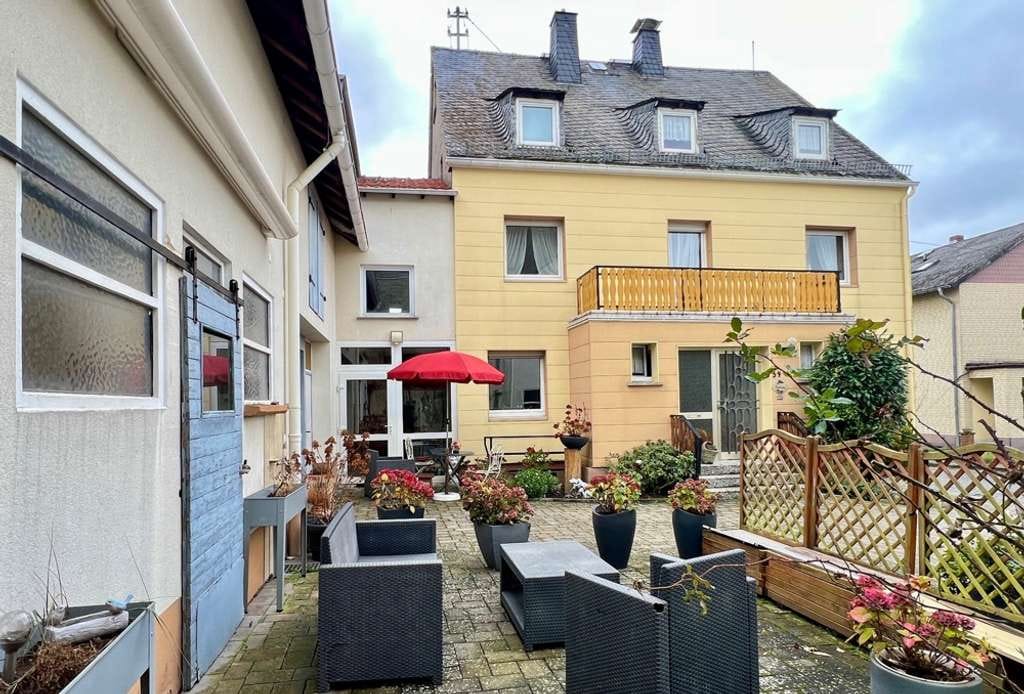 Immobilie in Gemmerich - ***Raum für Visionen - mit Seminarraum, Halle und mehr*** - Bild 1