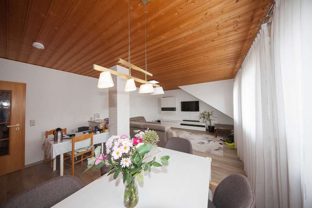 Immobilie in Bad Rodach - !!BESTE LAGE!! Seltene Gelegenheit! Gemütliche 3-Zimmer ETW! Sofort selbst nutzen oder vermieten! - Bild 2
