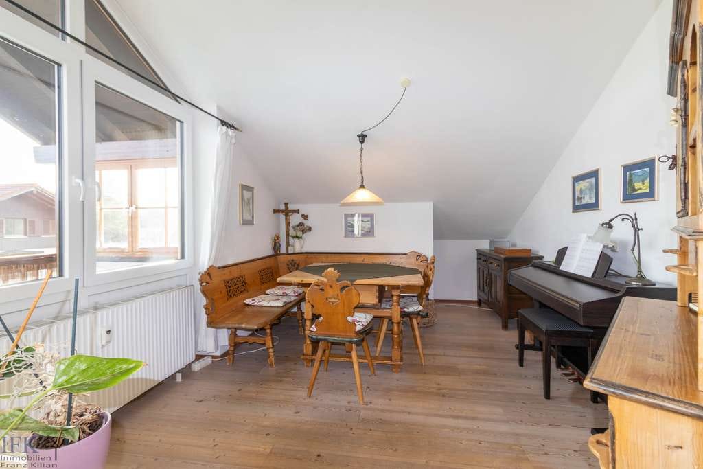 Immobilie in Peißenberg - Gemütliche 4-Zimmer-Dachgeschoßwohnung in Peißenberg Wörth - Bild 3