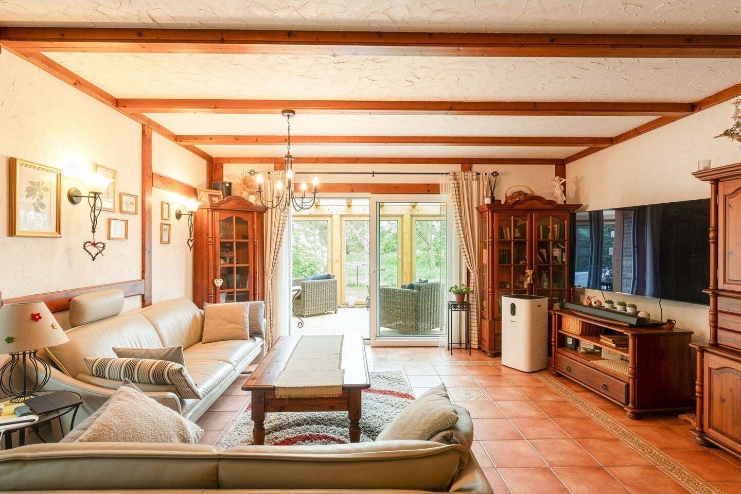 Immobilie in Stahnsdorf - Ein Haus voller Möglichkeiten - Ruhige Naturlage mit Potenzial für individuelle Wohnkonzepte - Bild 1