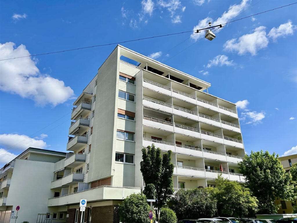 Immobilie in Landshut - Wohnen mit Weitblick und perfekter Anbindung! - Bild 0