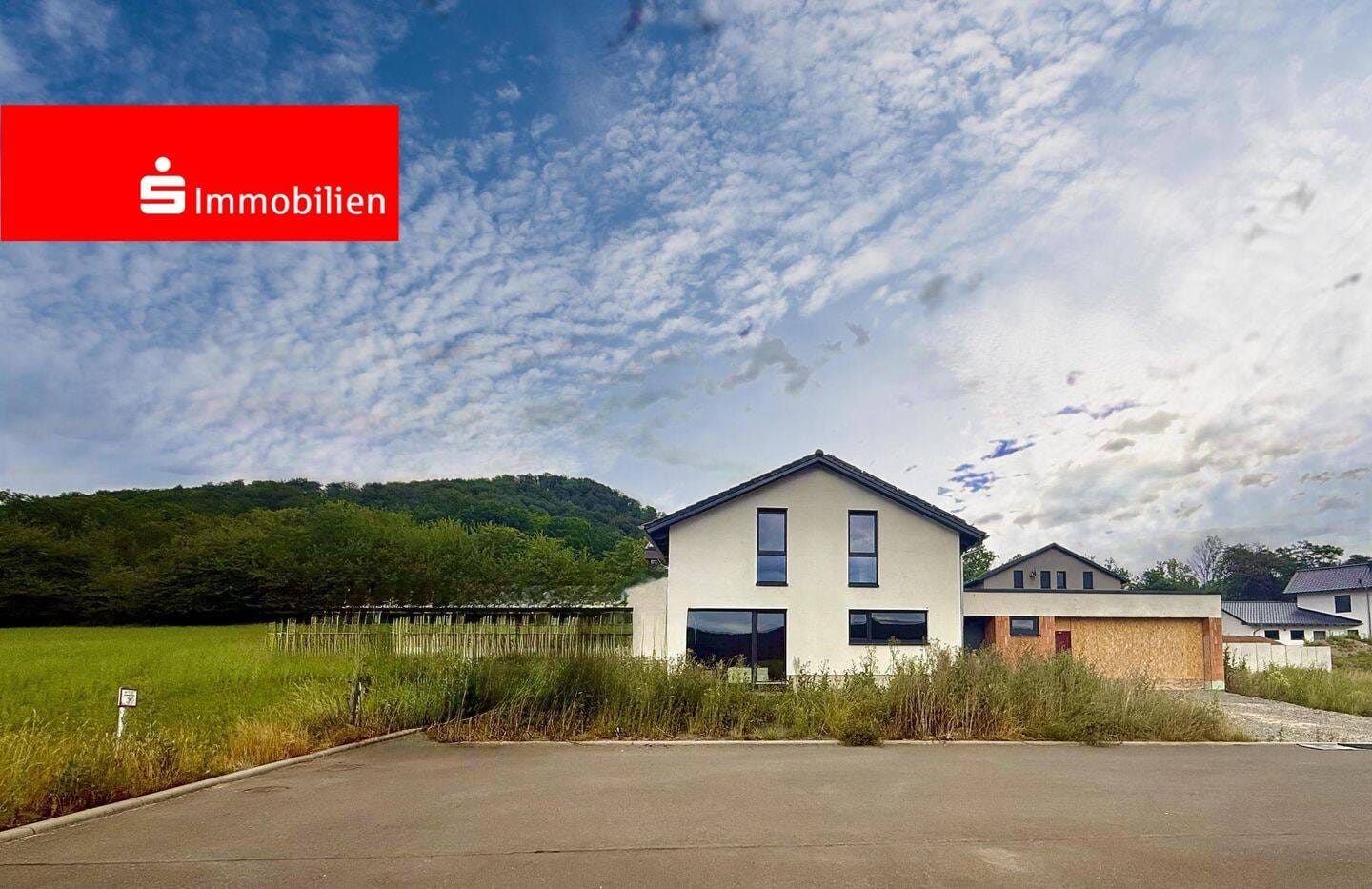 Immobilie in Südeichsfeld - Ein Logenplatz über dem Eichsfeld - Modernes Wohnen mit Panorama - Bild 0