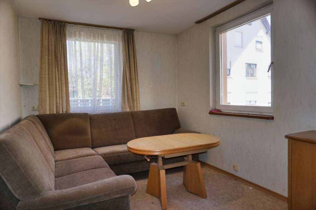 Immobilie in Münnerstadt - Raum für Ideen – EFH mit großer Scheune und Ausbaupotenzial - Bild 2