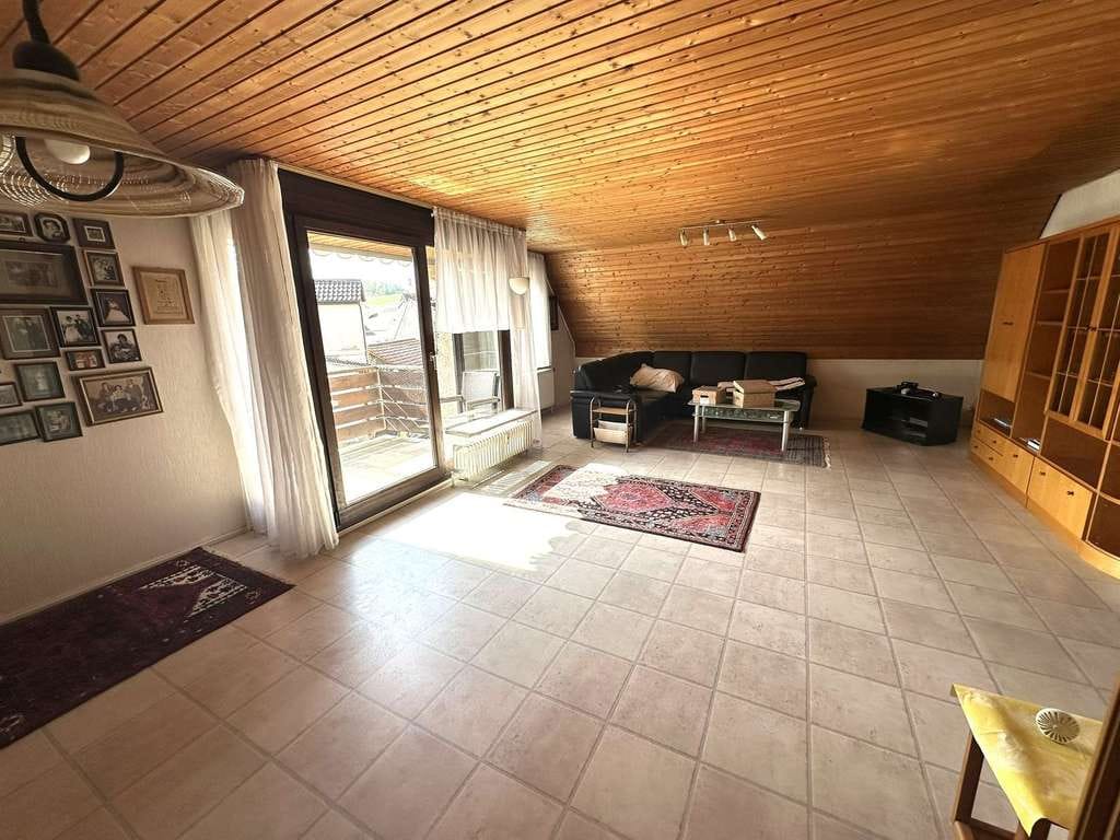 Immobilie in Erlenbach - 2-Zimmer-Wohnung mit Balkon und Weinbergblick – Erlenbach - Bild 4