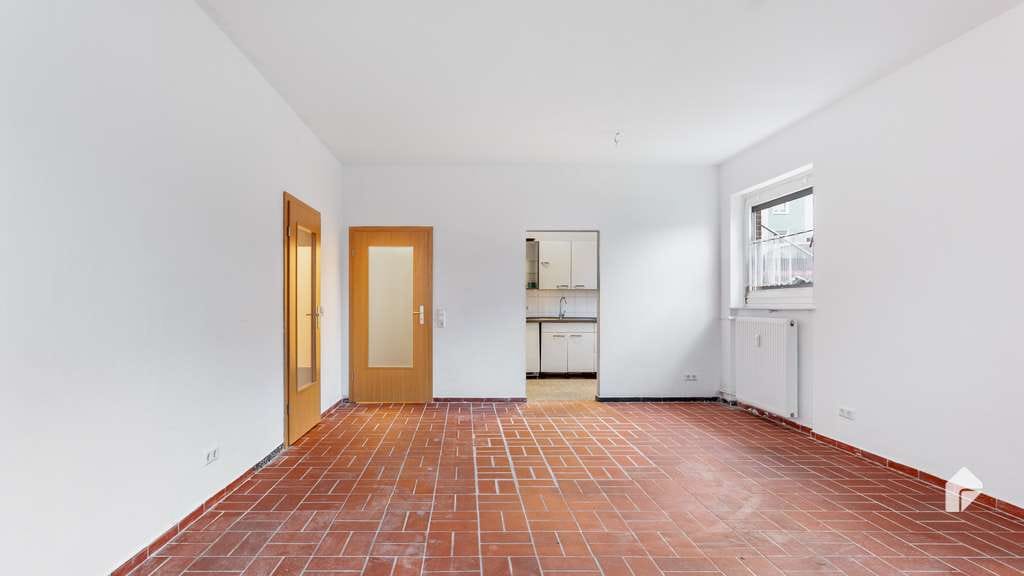Immobilie in Lehre - Ihr Rückzugsort in idyllischer Lage: Bezugsfreie 4-ZI-Erdgeschosswohnung mit Stellplatz & Keller - Bild 3