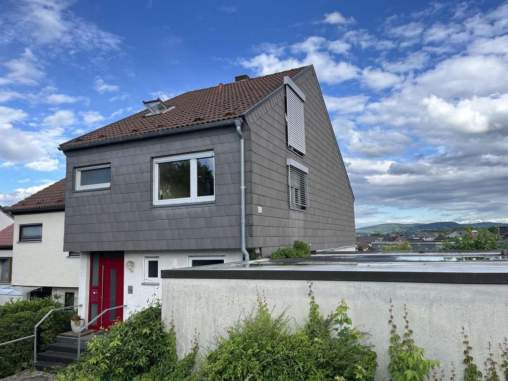 Immobilie in Leutenbach - Reiheneckhaus mit Dachterrasse & Panoramablick - heller Traum für Familien - Bild 0