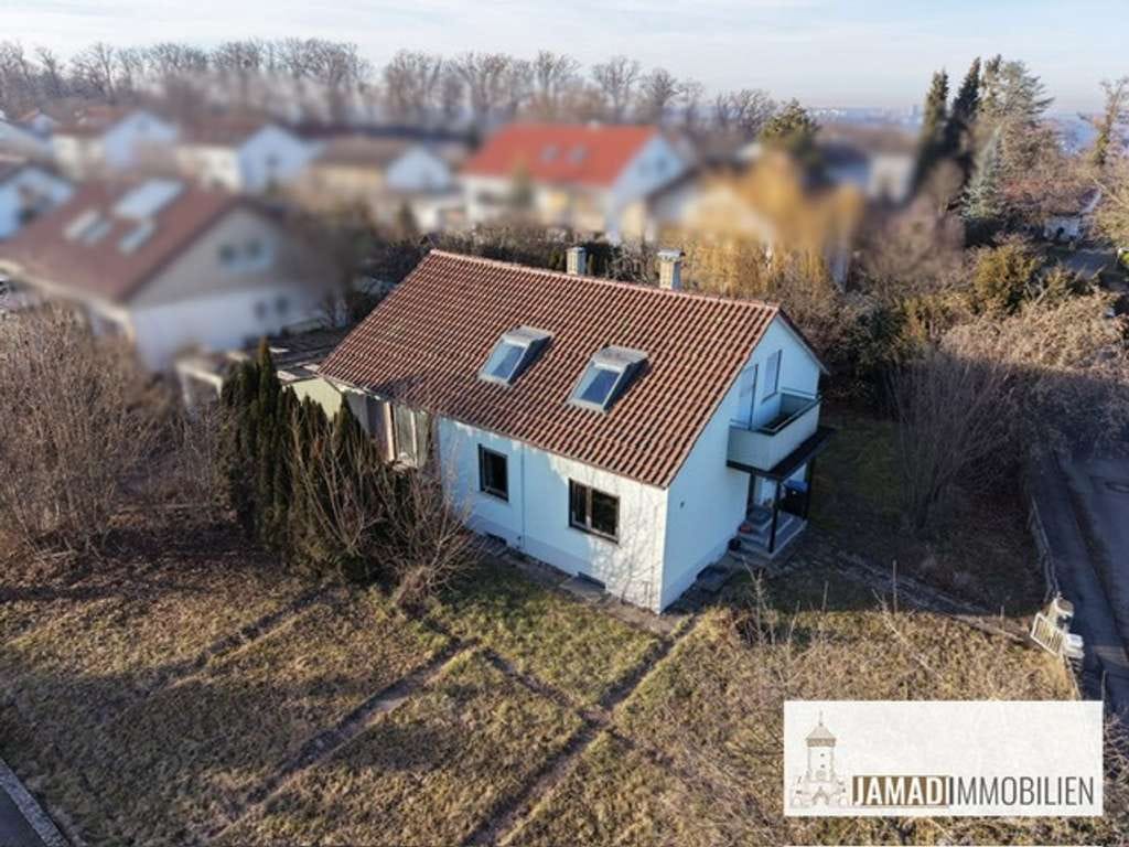 Immobilie in Kusterdingen - Freistehendes Einfamilienhaus in begehrter Wohnlage - Bild 0