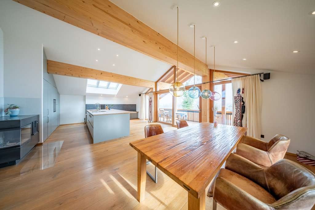 Immobilie in Bad Feilnbach - Exklusives Mehrgenerationenhaus mit einzigartigem Bergpanorama und hochwertiger Ausstattung  - Bild 1