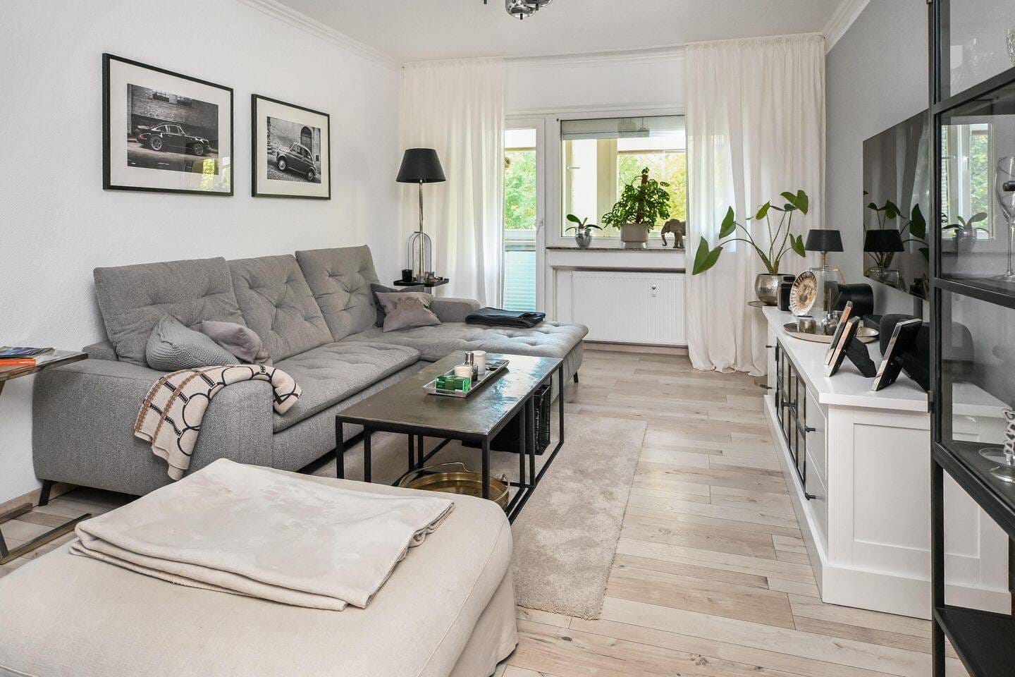 Immobilie in Leopoldshöhe - Zeitlos wohnen - sehr gepflegte 4-Zimmer-Wohnung mit modernem Komfort - Bild 0