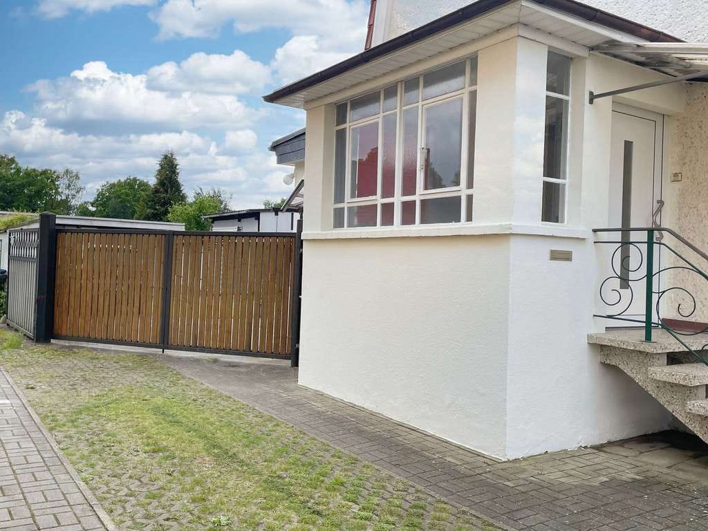Immobilie in Breese - Viel Platz für Familie und Freizeit! Attraktives EFH mit großem Garten und Nebengebäuden - Bild 2