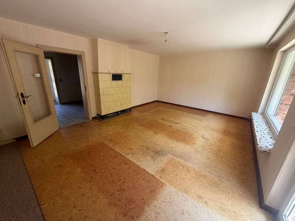 Immobilie in Rendsburg - Ein Handwerkerhaus mit Potenzial: 4 Zimmer, Keller, Garten und 3 Zimmer als Nutzfläche im Spitzboden - Bild 3