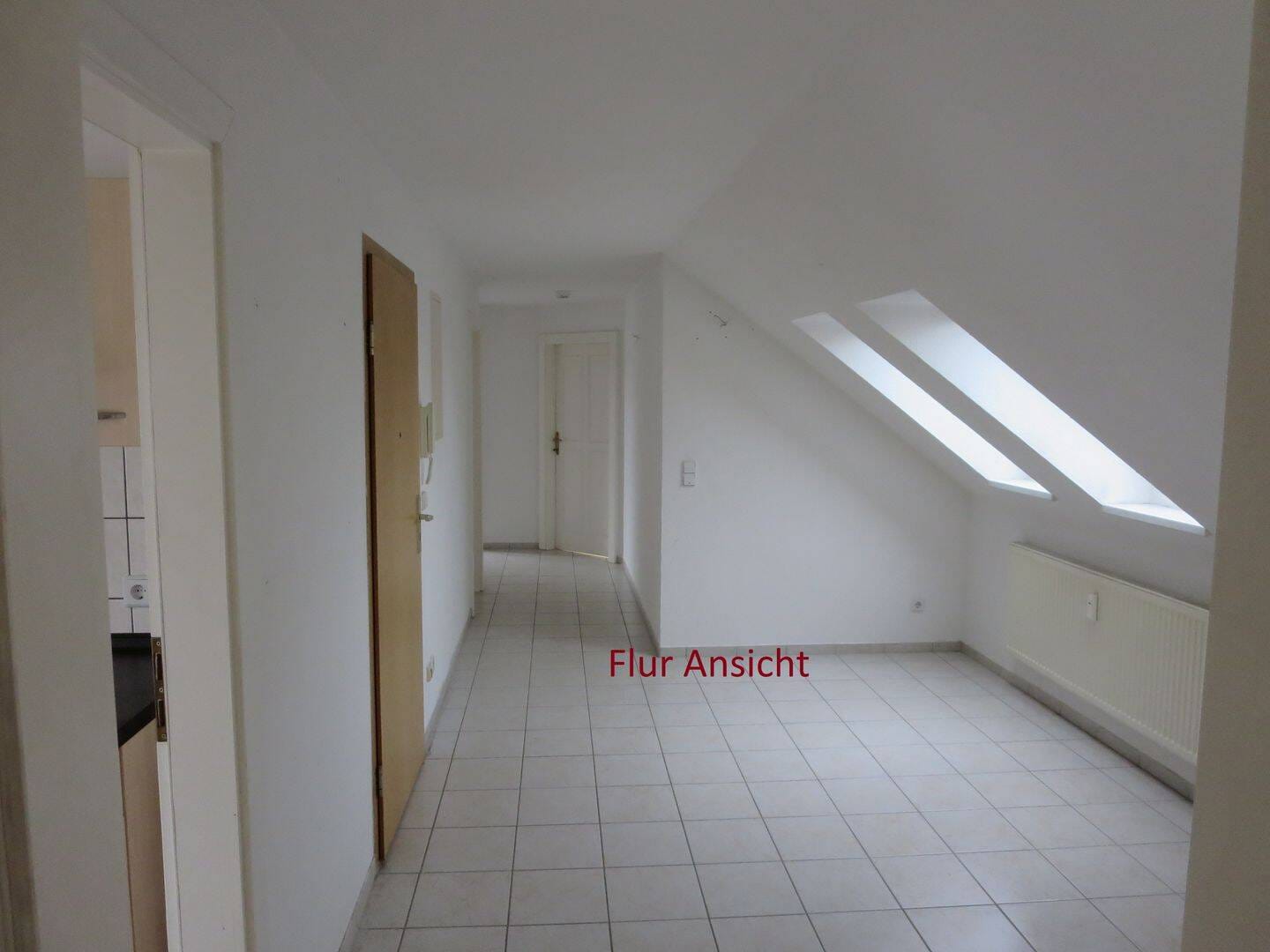 Immobilie in Günstedt - Gepflegte 3-Raum-ETW mit Parkplatz im Grünen - Bild 3