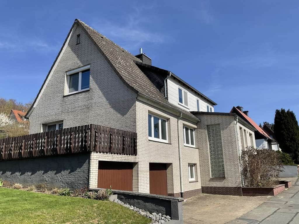 Immobilie in Herzberg am Harz - Modernisiertes Einfamilienhaus in ruhiger Lage von Scharzfeld - Bild 1
