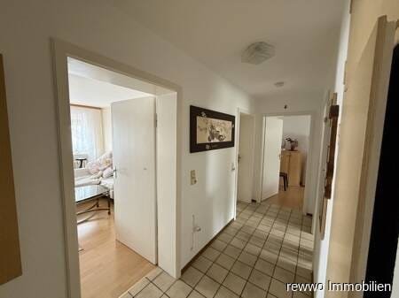 Immobilie in Burghausen - Attraktive 3-Zimmer-Wohnung mit Garage in Burghausen - Bild 4