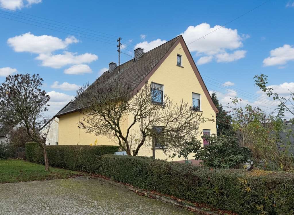 Immobilie in Gehlert - Einfamilienhaus mit großem Nebengebäude – großzügiges Grundstück inklusive! - Bild 3