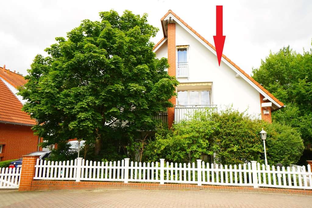 Immobilie in Ludwigsfelde - provisonsfrei  - Für Familien und Stadtgärtner - Sonnige DHH mit großen Garten - Bild 0