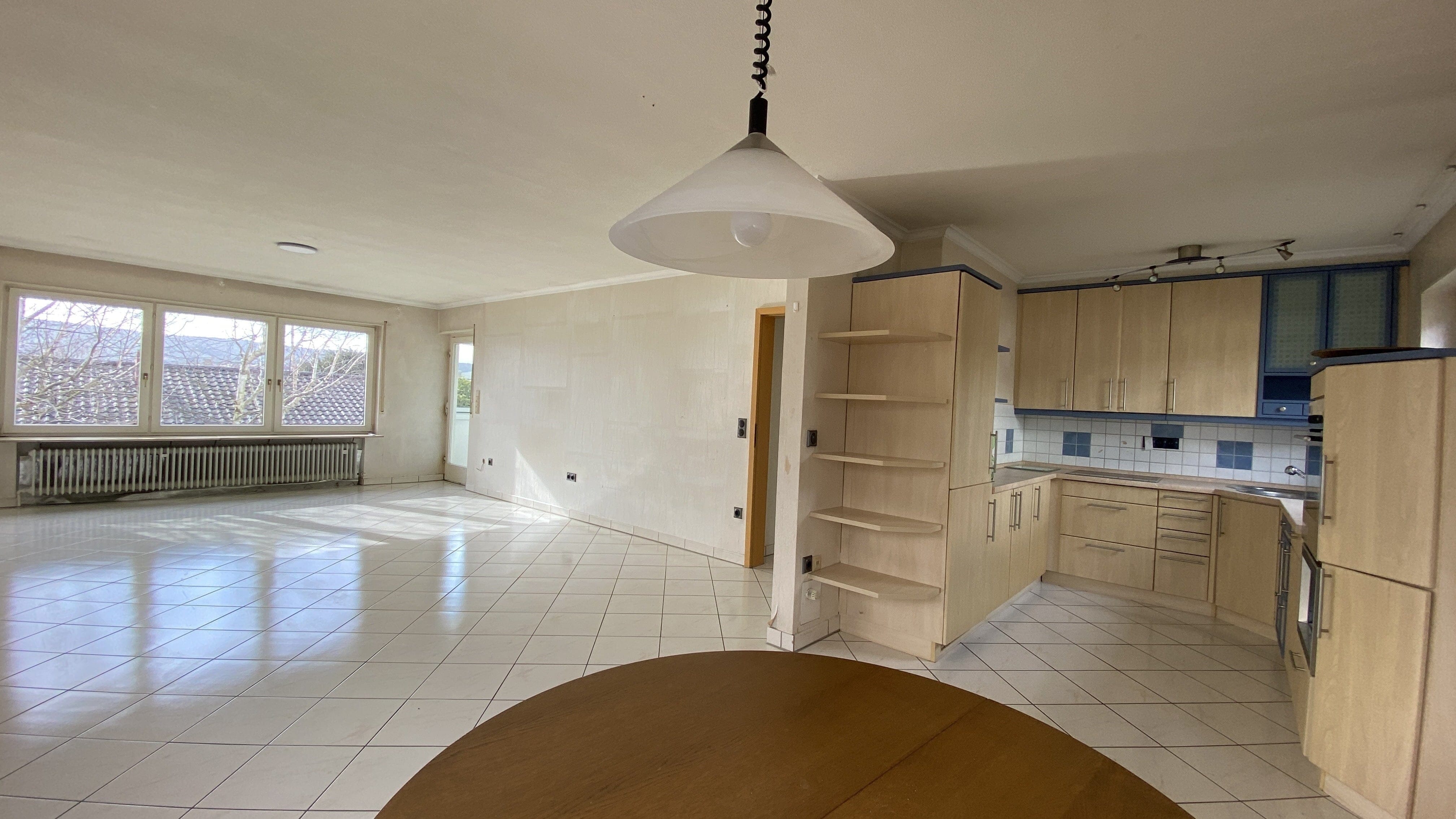 Immobilie in Leingarten - Freistehendes Familienidyll mit Einliegerwohnung und großer Garage - Bild 1