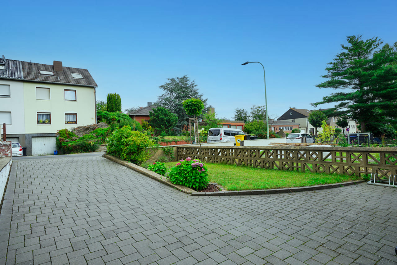 Immobilie in Merzenich - Ruhig gelegen & gepflegt - Bezahlbares EFH auf Traumgrundstück bietet Wohnkomfort & Gartenparadies - Bild 4