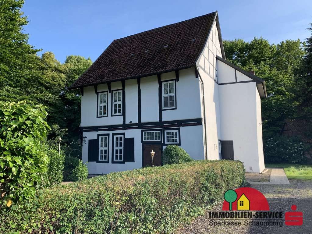 Immobilie in Bückeburg - Idyllisches Traumhaus mit viel Platz für die ganze Familie - Bild 0